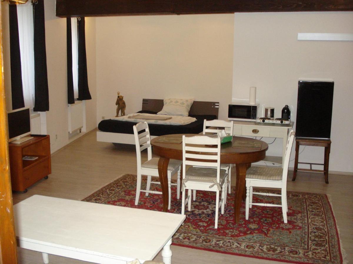 Appartement 45 Qm Mit Bad An Der Mosel - Naehe Koblenz 迪布利希 外观 照片